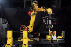 發(fā)那科機器人在汽車領域的應用案例